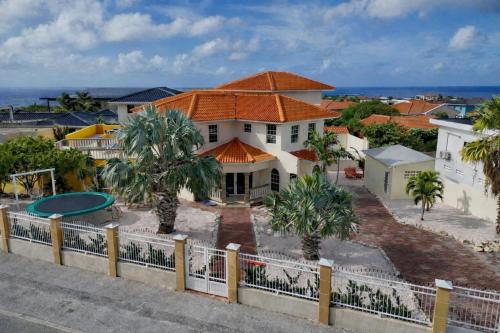 Exterior view, WaraWara Mini resort in Jan Thiel