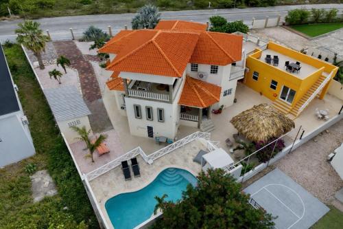 Exterior view, WaraWara Mini resort in Jan Thiel