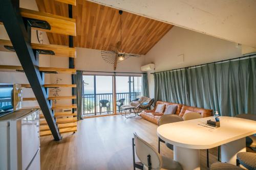 熱海 仲夏 初島を臨む絶景プライベート別荘 in Kamitaga