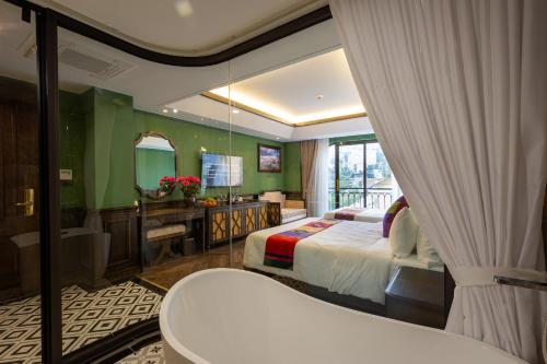 room detail thumbnail 0