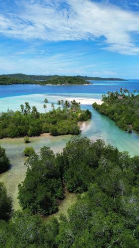 Simagirau Homestay in Illa Mentawai