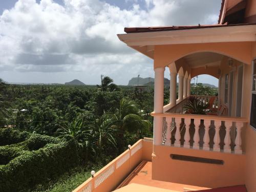 A szálláshely kívülről, Aupic Paradise near Hewanorra nemzetközi repülőtér