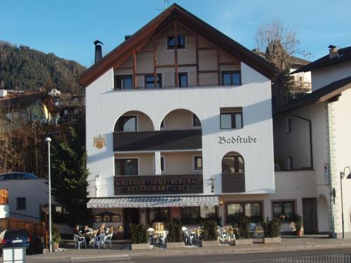 Gasthof Toni - Hotel - Kastelruth / Castelrotto