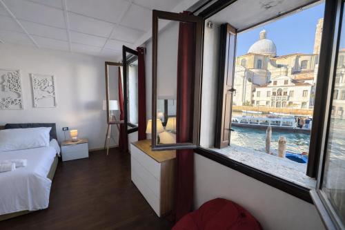 Zen Accommodations Grand Canal 5