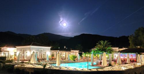 Panselinos Hotel - main image
