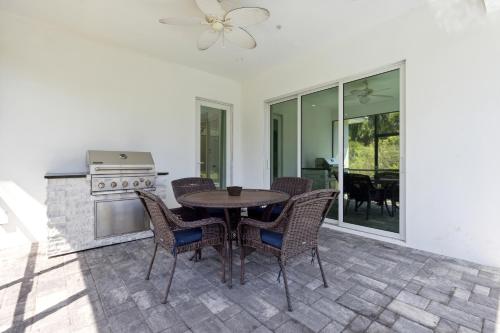 Létesítmények, 139 Ocean Estates Dr in Lakewood Park (FL)