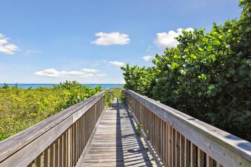 Létesítmények, 139 Ocean Estates Dr in Lakewood Park (FL)