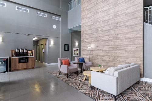 Candlewood Suites London South by IHG