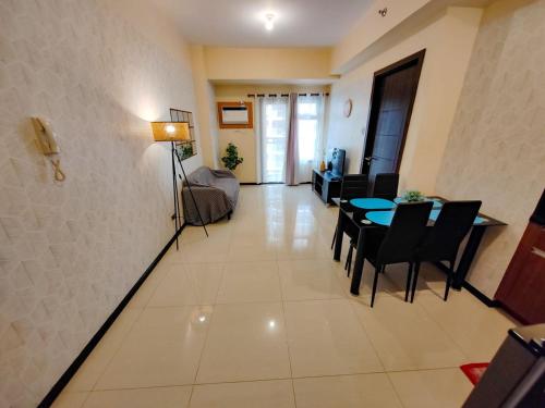 Manila Bay View - 1BR with balcony, Manila
