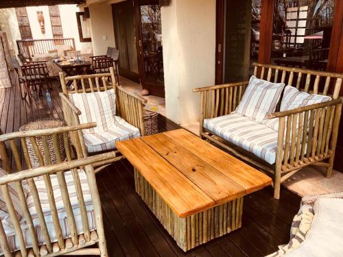 Iekārtas, Luxury Villa at Elements Golf Course - Bela Bela in Waterberg Estate