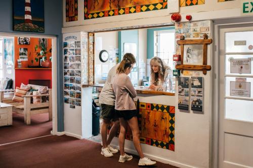 Hermanus Backpackers & Budget Accommodation - Hermanus Hermanus Backpackers & Budget Accommodation - Hermanus