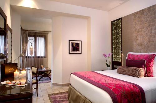 1 double bed