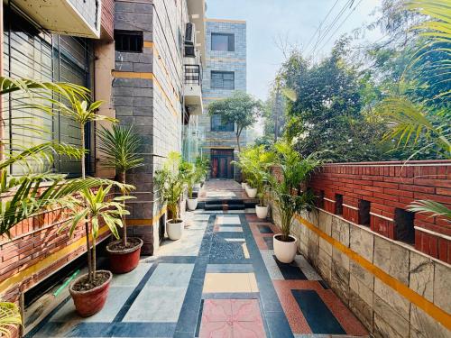 The White Orchid- Near Noida City Center 1