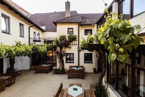  Grüner Baum Wachau - Retro Pension in Mautern an der Donau