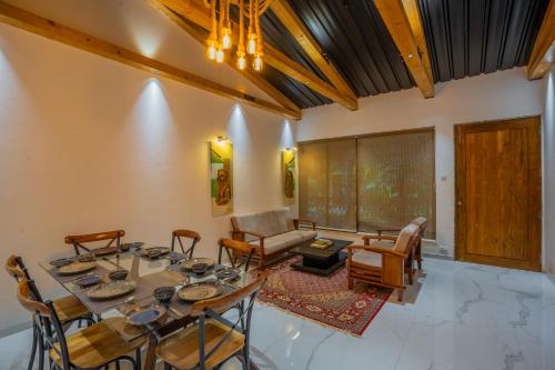 Energise Soul Retreat By ELIVAAS in Trimbak