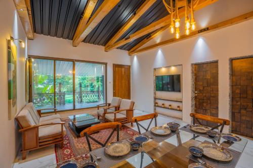 Energise Soul Retreat By ELIVAAS in Trimbak