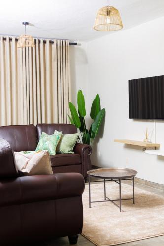 Angel Apartments - 2Bed in Midlands