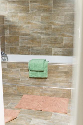 Angel Apartments - 2Bed in Midlands