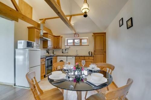 Iekārtas, 2 Bed in Nr Hailsham oc-sx912 in Bodle Street Green