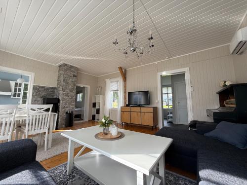 Cabin in Mestervik in Meistervik