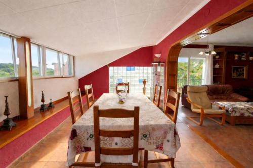Iekārtas, Catalunya Casas Spectacular mountain views, just 4km to the beach in Sant Cebria de Vallalta