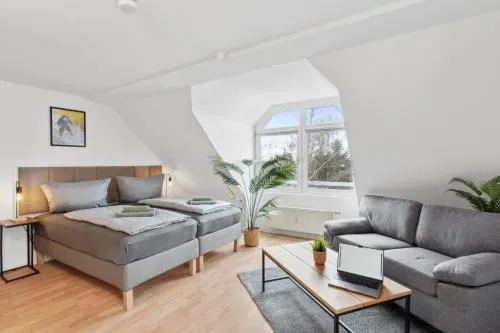 Premium Studio Sonne #2 - voll Ausstattung, Parkplatz, ruhige Lage & perfekte Anbindung in Halle an der Saale, Deutschland