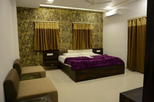 . Sri Shivam Hotel