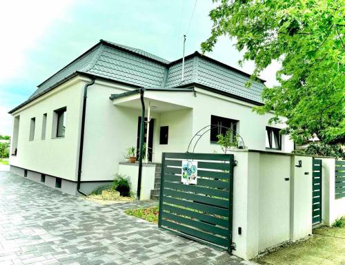 CFS Apartman – khách sạn tại Csapokert