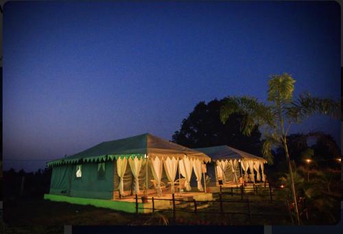 Vanraja Resorts and Cottages in Bheraghat