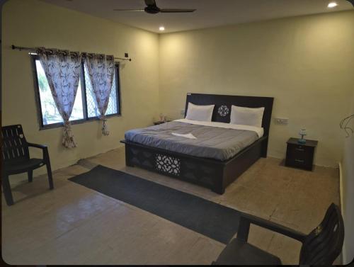 Vanraja Resorts and Cottages in Bheraghat