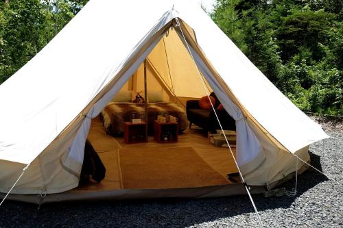 . Family-Friendly Tent Nestled Among Nature in Texas