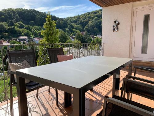 Balcony/terrace, Große Ferienwohnung mit Balkon in Sankt Martin, Pfalz in Sankt Martin