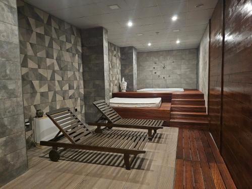 Spa, O'clock bed & SPA in 布爾加斯市中心