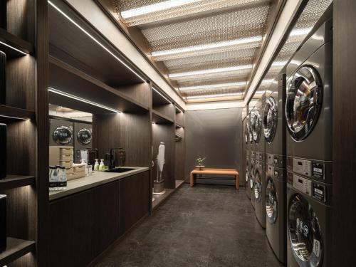 Atour S Hotel Hangzhou Huanglong Huaxing Road - image 5