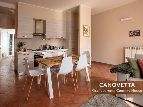 virtuve, Canovetta Country Houses - nearby Cremona in Gadesco-Pieve Delmona