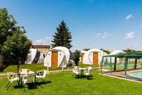 Igloo Rooms - Belorado in Belorado