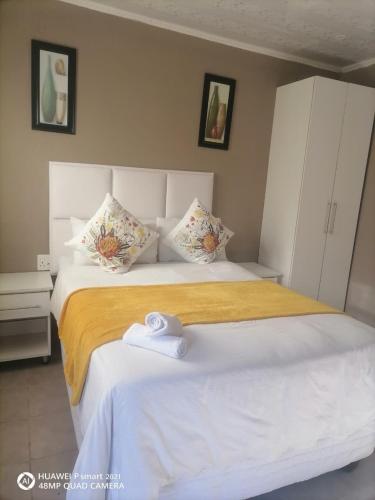 Ekhenani Guest House in Nongoma