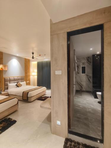 Hotel Palace View in Murshidabad