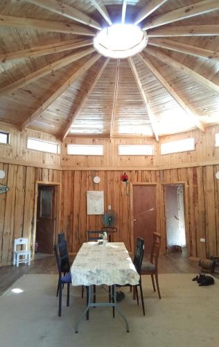 Koplietošanas atpūtas telpa ar TV, Casa Hostal Familiar Espacio SaTaNaMa in Molina