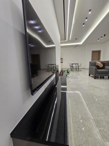 Family-Friendly 2 bedrooms spacious apartment - image 6