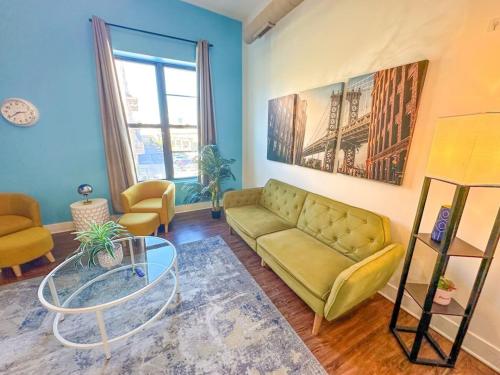 McCormick Place 3BR/2BA/Optional Parking – khách sạn tại McCormick Place
