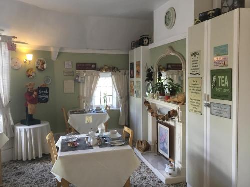 The Stockton Arms Hotel - image 12