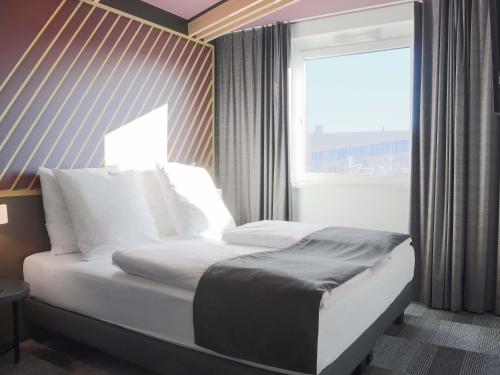 Cama, B&B Hotel Boblingen in Boblingen