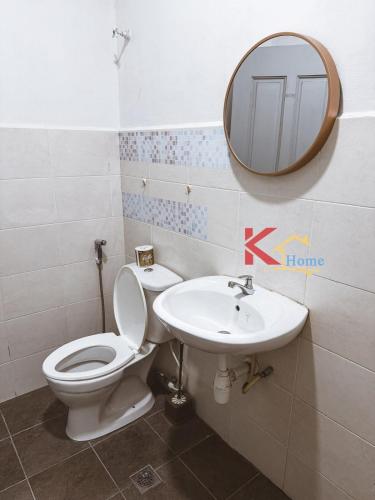 Cozy Retreat Home- 5R3B- 16 Pax- 5mins to CityKK and Imagomall - image 2
