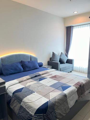 Grand Kamala Lagoon By Luxekey Room in Bekasi