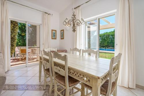 Villa do Farol in Estômbar