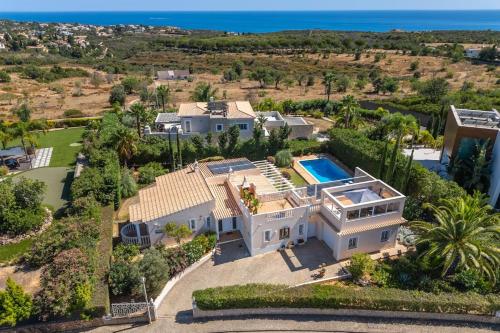 Villa do Farol in Estômbar