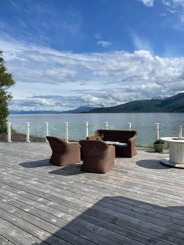 Cottage for rent by the sea in Ballangen