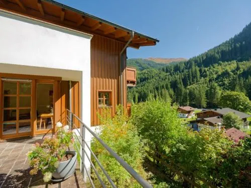 Chalet Talschluss 500 by Interhome in Saalbach-Hinterglemm, Österreich