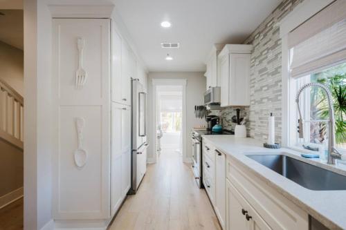 Coastal Quarters Condo - image 14